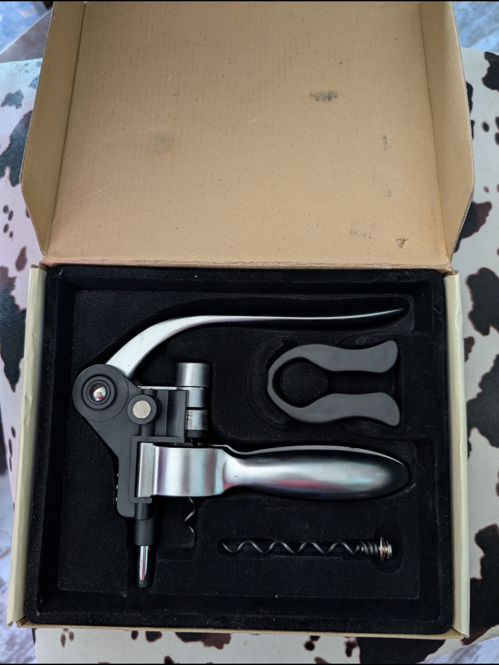 Lever Corkscrew Wine Opener in Silver and Black with Foil Cutter
